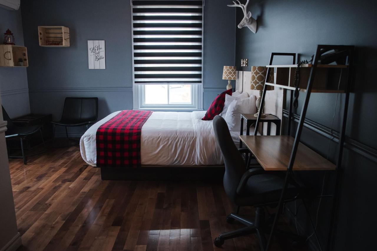 Auberge Beausejour Amqui Ngoại thất bức ảnh